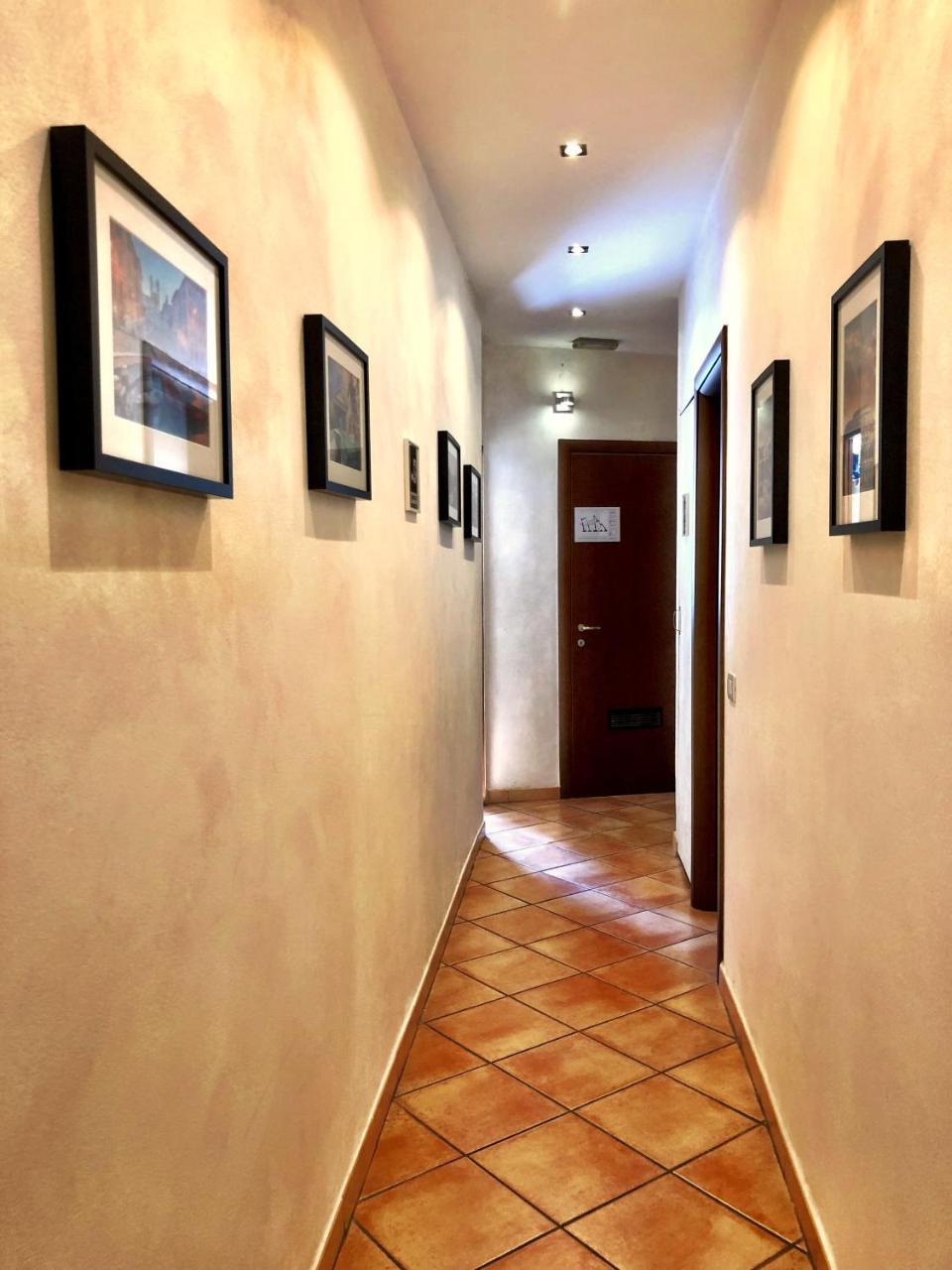 Gulliver'S Lodge Roma Ngoại thất bức ảnh